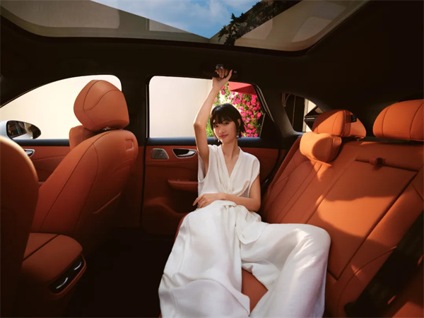 一步到位，16.98万元起，尚界H5公布预售价，金秋最热新车来了！