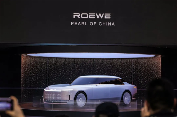 惊涛里再起航，上汽集团转型有哪些初步成效？