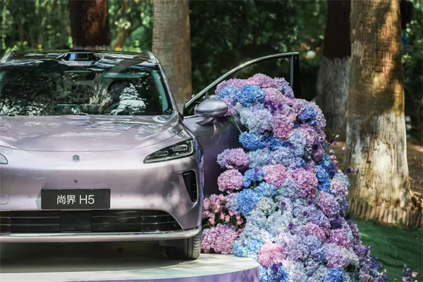 尚等好车 一步到位 尚界H5首批车主交付仪式在沪举行