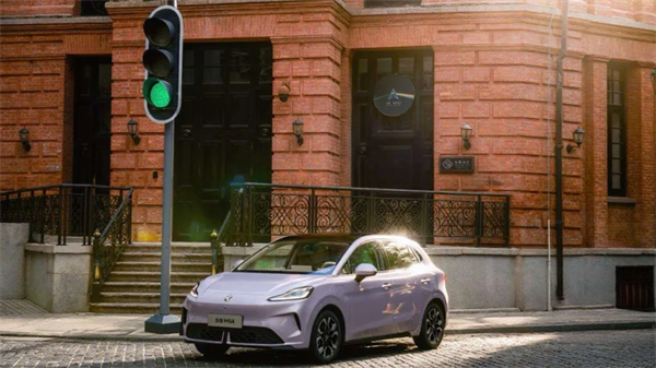 上汽，善下先手棋