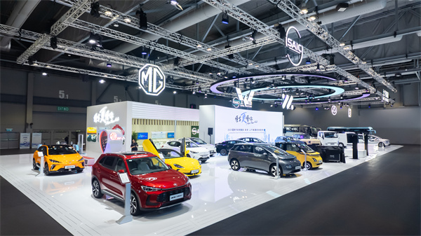 中国汽车做强做大的最好注脚，正是上汽的企稳回升