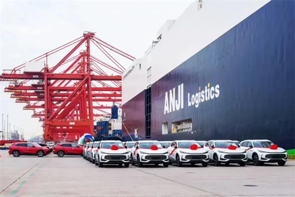 没有永远的C位，只有穿越周期的主心骨