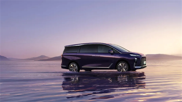 上汽集团月销量七连涨 源于一场自我革新的转型突围