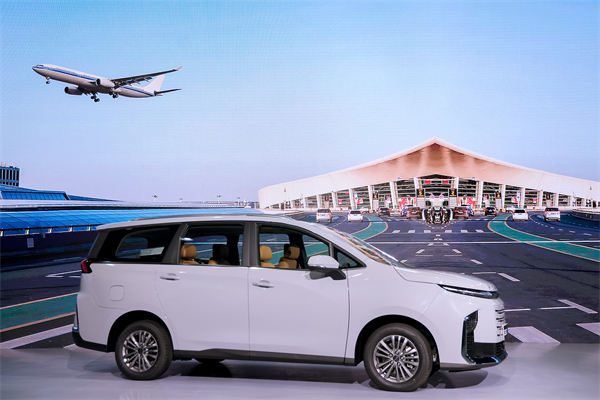 大空间、更省钱、长续航,“国民家用MPV”上汽大通G50混动MPV开启预售,满足家庭用车、旅游出行等全需求!