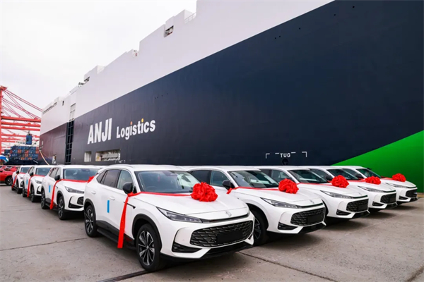 上汽何以成为中国车企出海的“老船长”？