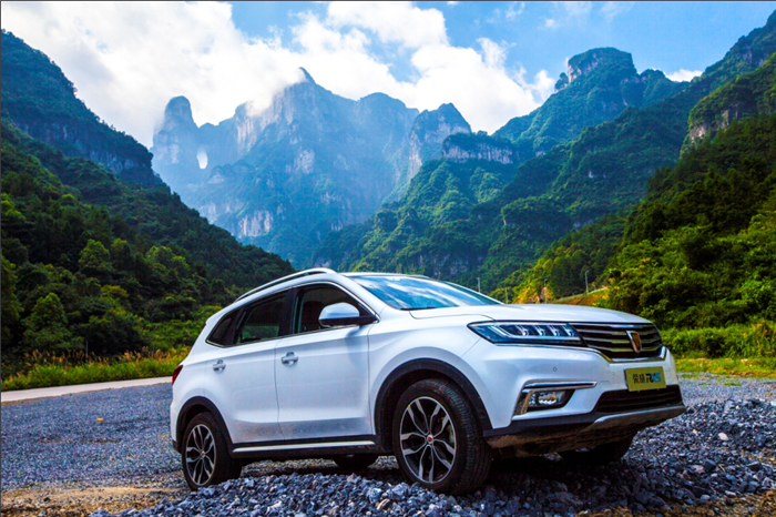 荣威RX5斩获C-NCAP五星 安全碰撞得分同级领先