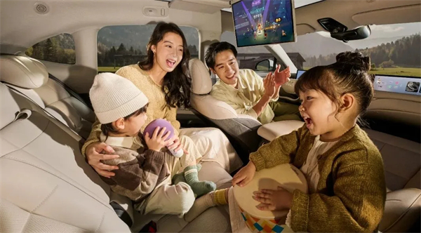 升舱不加价！“满配SUV”全新智己LS6剧院版上市，权益价21.99万~28.29万元