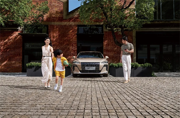 时代的车门，被消费者狠狠推开