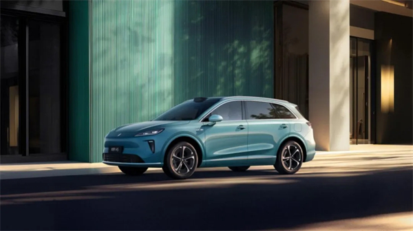 上汽“向新而行”,改革“落地显效”