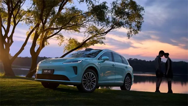 500 强实力再显！上汽集团迎 2025 下半场开门红：上汽 7 月份销售整车 33.8 万辆 同比大增 34.2%